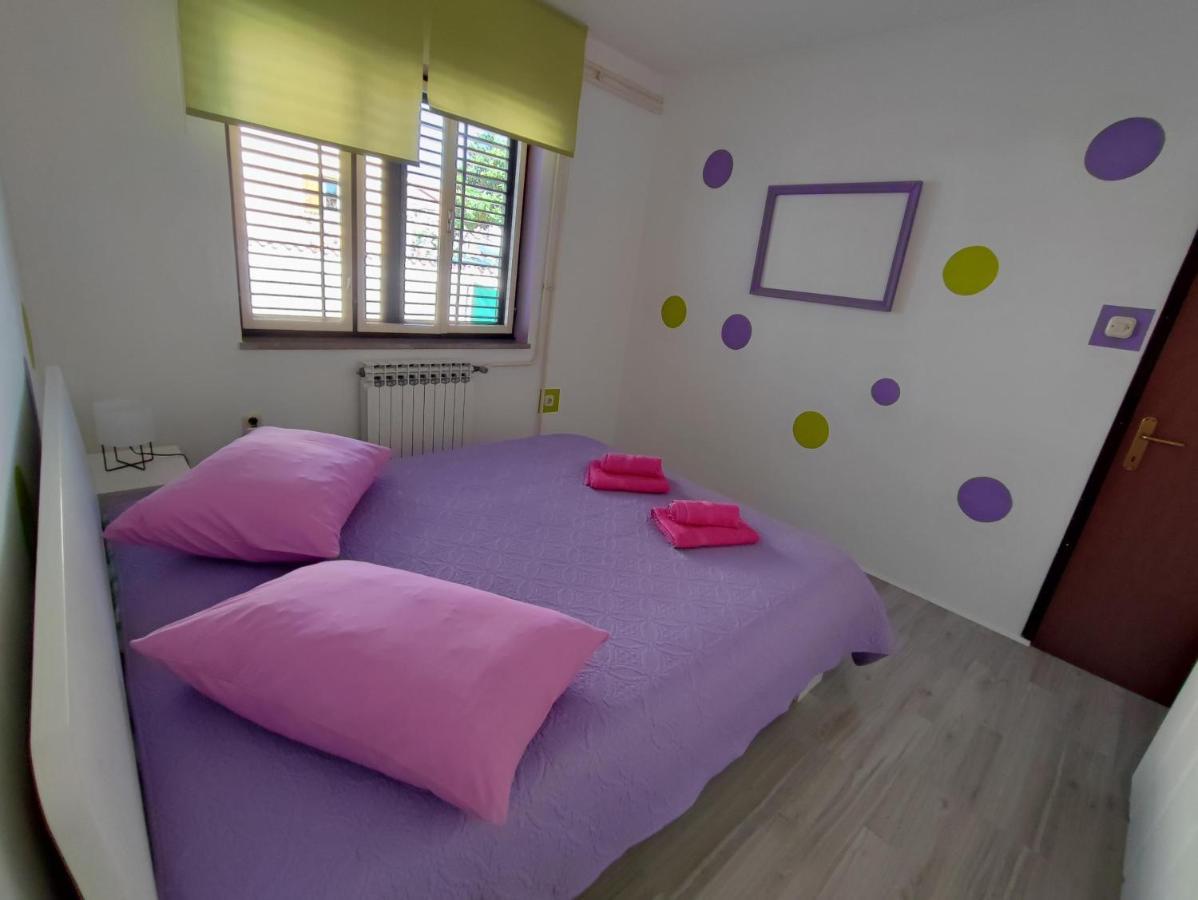 Apartment Ari โรวีน ภายนอก รูปภาพ